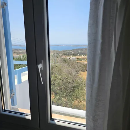 Apartment Blue And White View Sarakiniko (Paros)