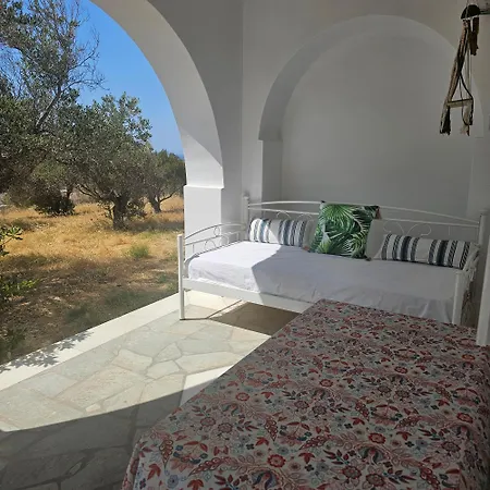 Apartment Blue And White View Sarakiniko (Paros)